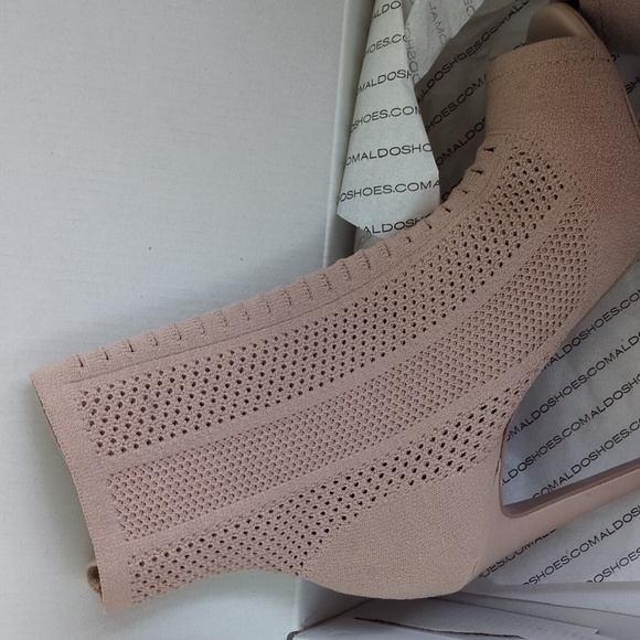 Aldo Peep Toe, Stretchy Knit Ankle Bootie Lt Pink - Picture 5 of 6